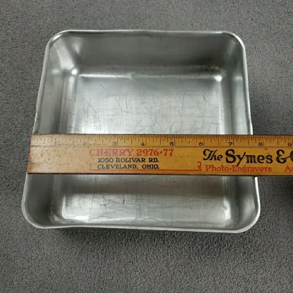 Vintage 8x8x2 Aluminum Baking Pan With Slide Lid Unbranded
